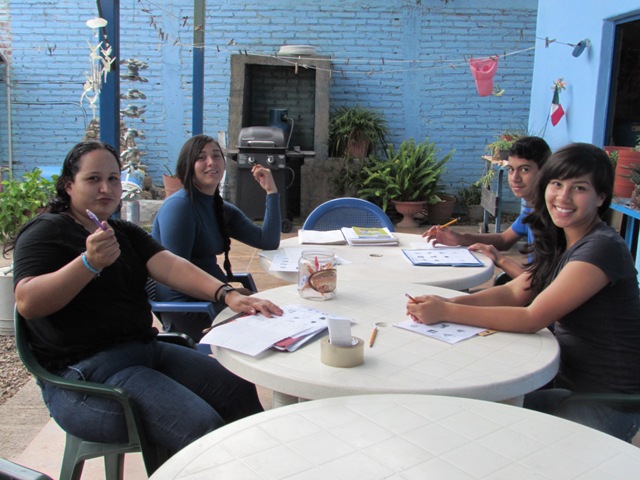 englishintermediate2classoct2014.jpg