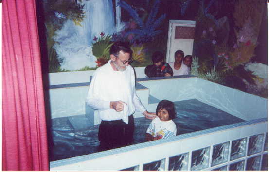 jimbaptizingelizabethmerino6mosbeforeshedied.jpg